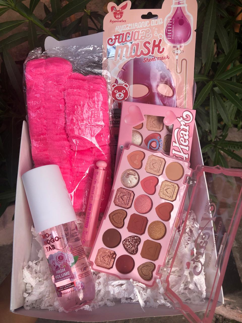 Kawaii Gift Box - KAWAII.VIBESSHOP